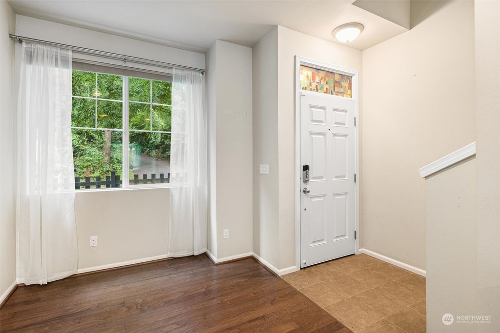 listing image 9363655242710415275