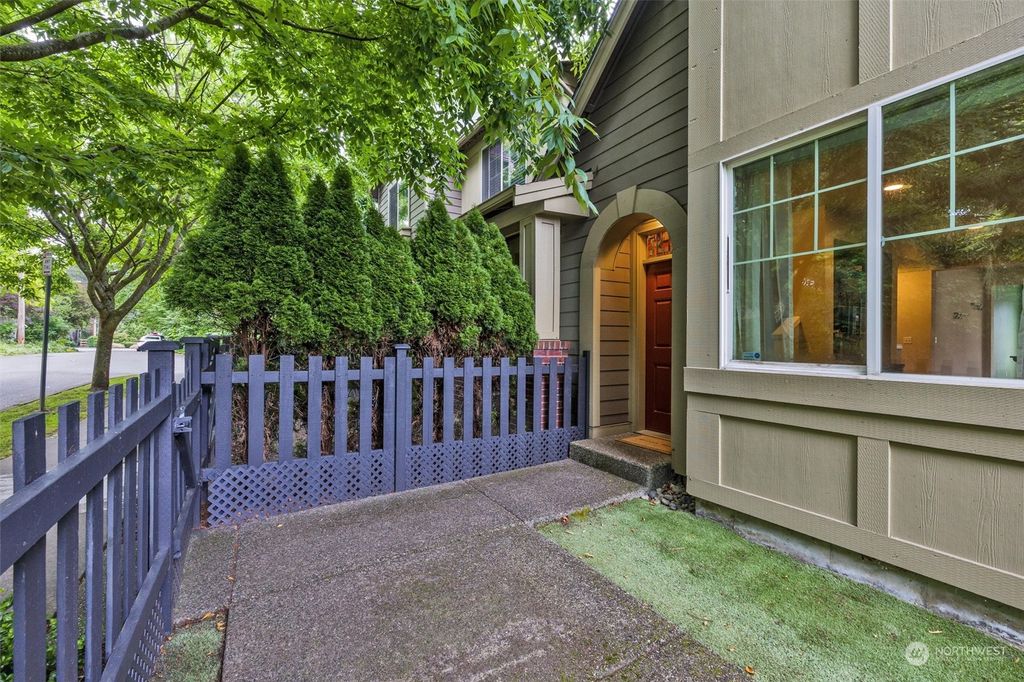 listing image 9367320710385355152