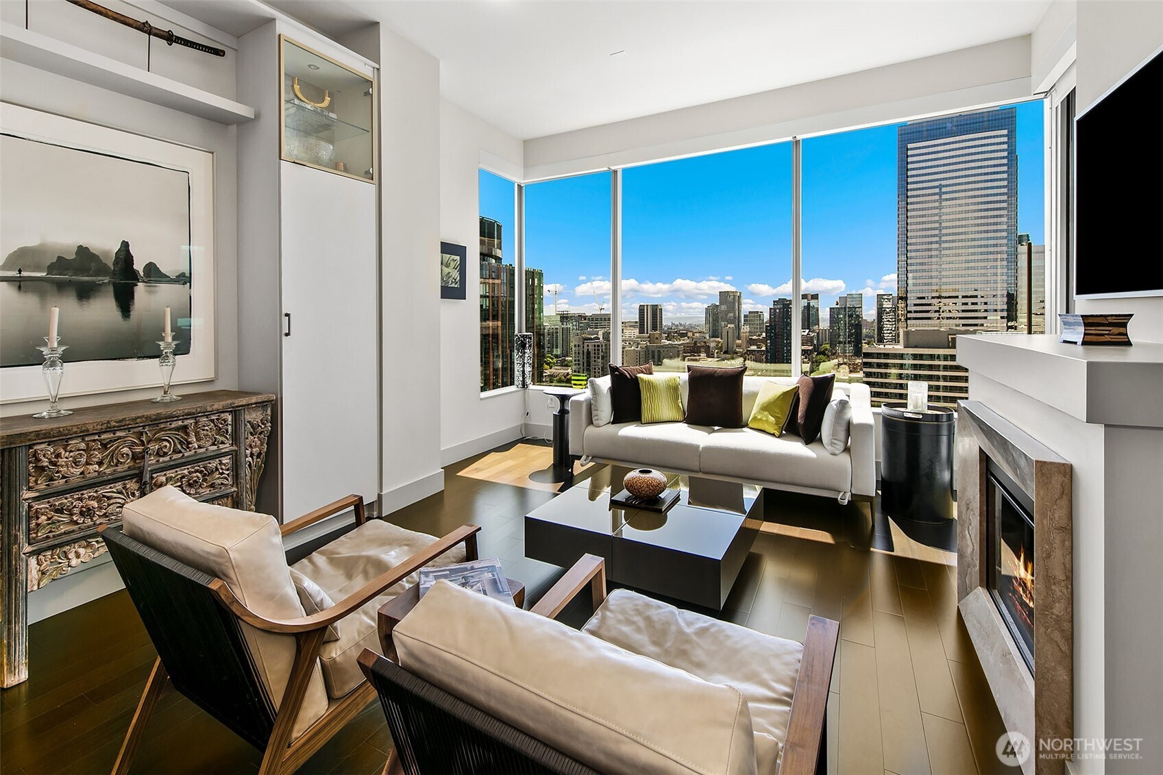 737 Olive Way 3606