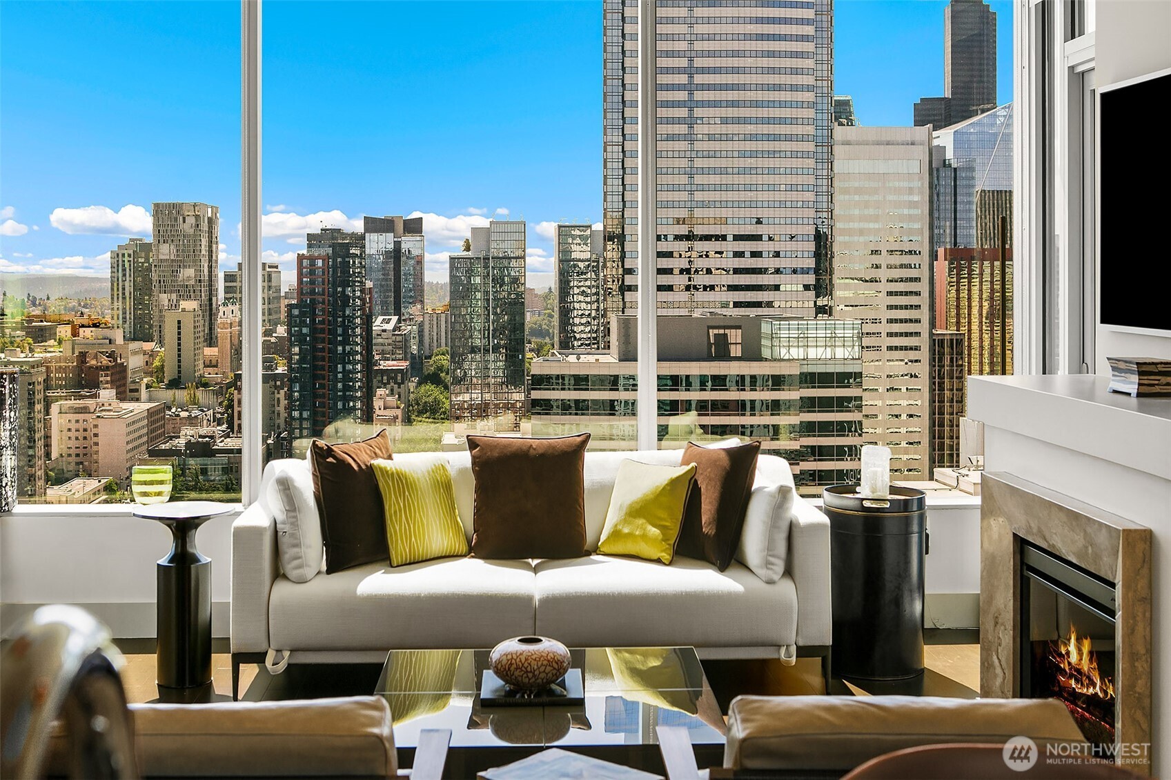 737 Olive Way 3606