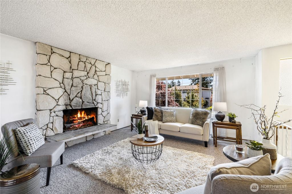 Photo of 11304 SE 179th Street, Renton, WA 98055 (MLS # 2362346)