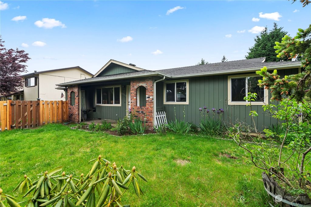 Photo of 8828 45th Drive NE, Marysville, WA 98270 (MLS # 2235940)