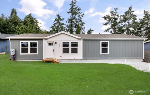 4359 Childrens Avenue Oak Harbor WA 98277