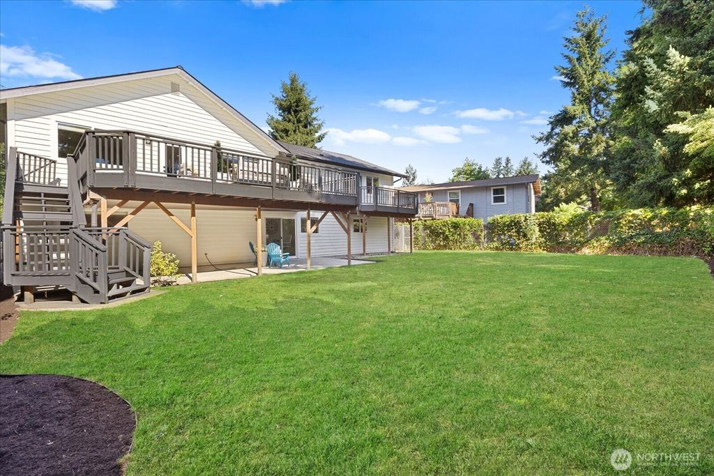 Photo of 6018 152nd Avenue NE, Redmond, WA 98052 (MLS # 2407741)