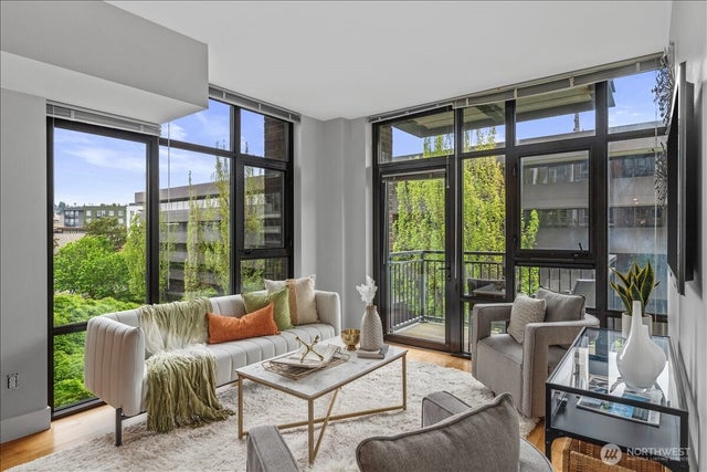 2911 2nd Avenue 506 #506, Seattle