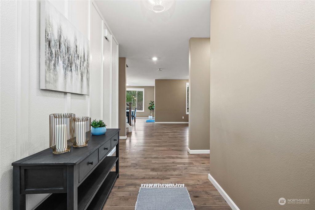Photo of 25618 207th Place SE, Covington, WA 98042 (MLS # 2320236)