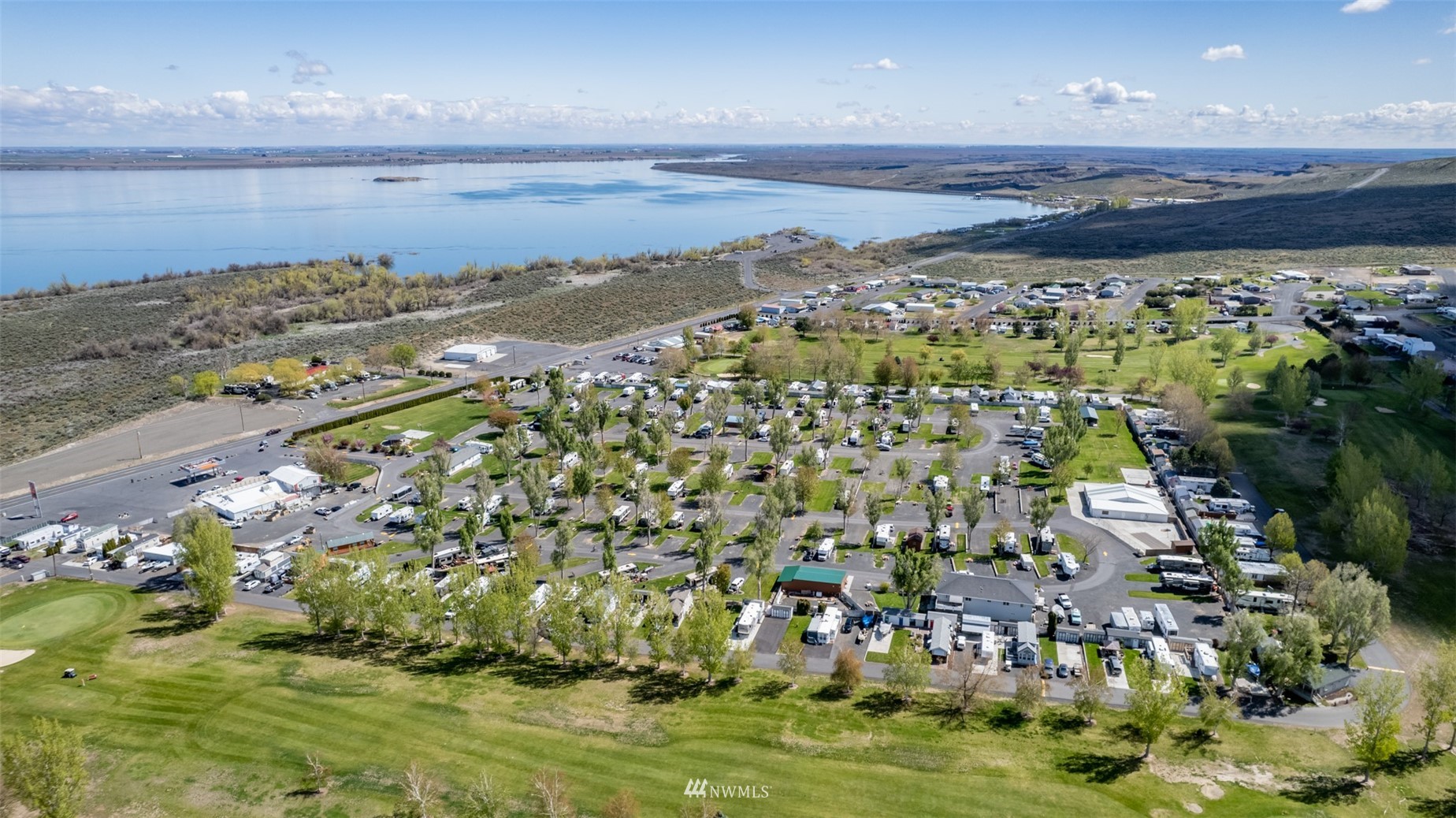 6897 E Highway 262