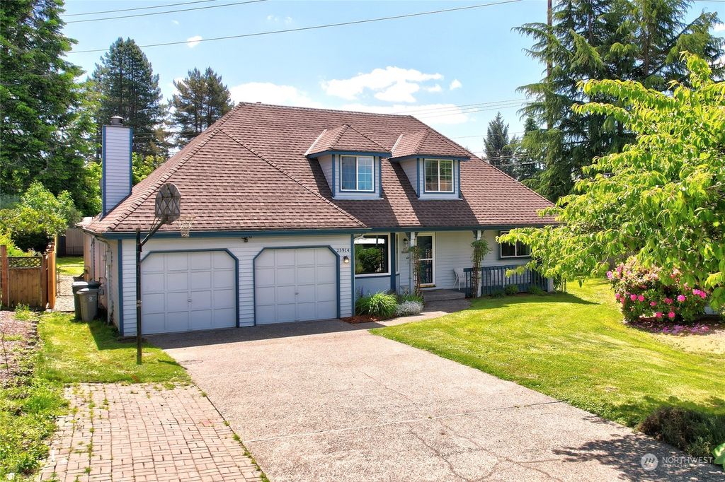 Photo of 23914 138th Avenue SE, Kent, WA 98042 (MLS # 2244435)