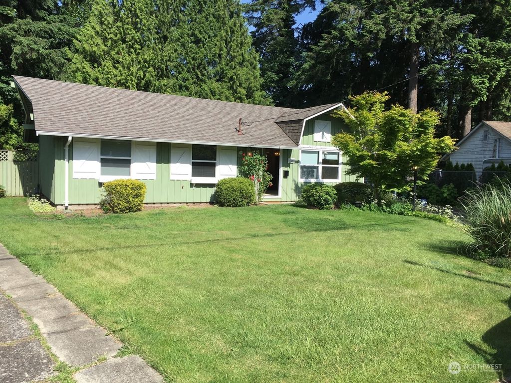 Photo of 420 Chelan Avenue SE, Renton, WA 98059 (MLS # 2041762)