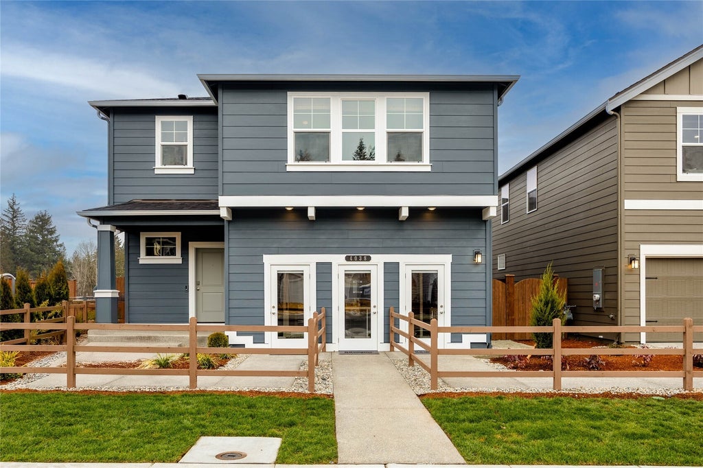 Photo of 4009 Hyde Loop NE #121, Olympia, WA 98506 (MLS # 2595276)