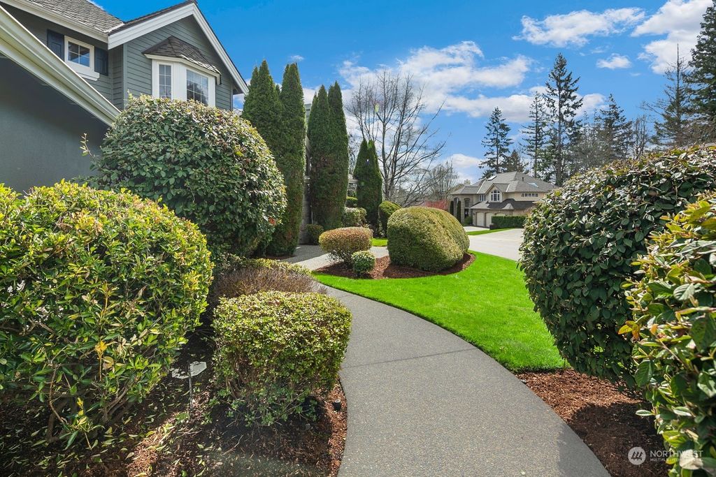 Photo of 26603 SE 16th Court, Sammamish, WA 98075 (MLS # 2055652)