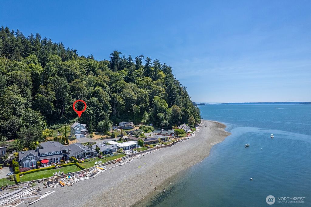 Photo of 11427 Tulare Way W, Tulalip, WA 98271 (MLS # 2486710)