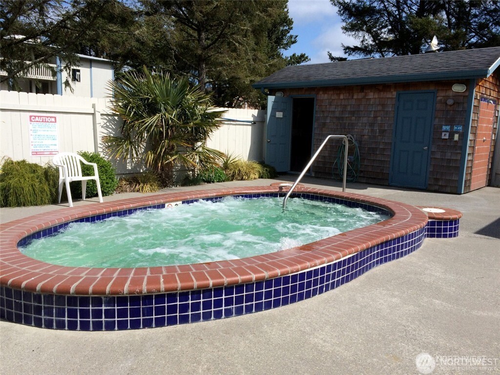 210 26th Street NW 207-8