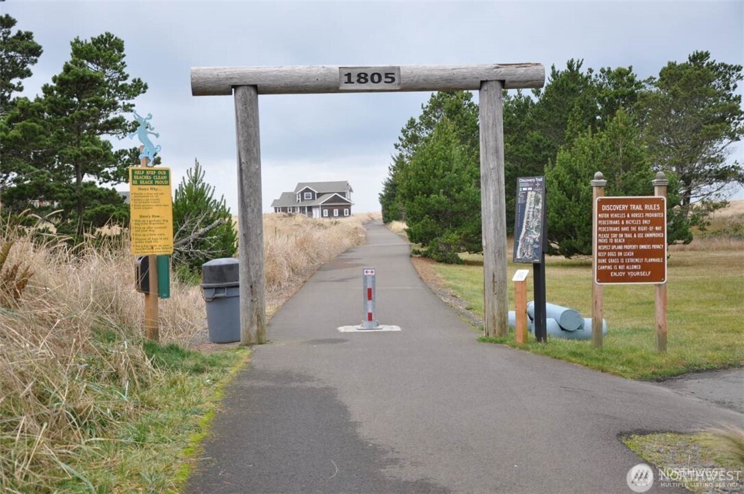 210 26th Street NW 207-8