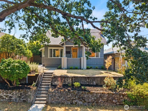Photo of 3016 S 11th Street, Tacoma, WA 98405 (MLS # 2553949)