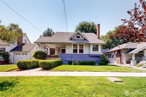 Photo of 320 Juniper Street, Walla Walla, WA 99362 (MLS # 2570256)