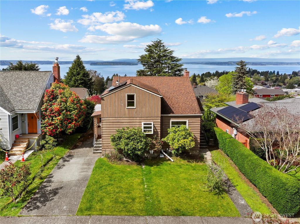 Photo of 6901 40th Avenue SW, Seattle, WA 98136 (MLS # 2527428)
