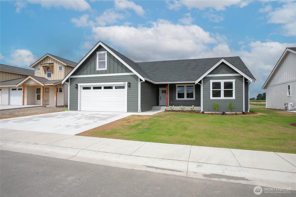 Photo of 320 W 3rd Street, Everson, WA 98247 (MLS # 2563710)