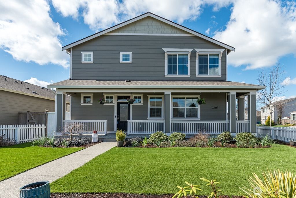 Photo of 3246 Scotland Alley, Mount Vernon, WA 98273 (MLS # 2498533)