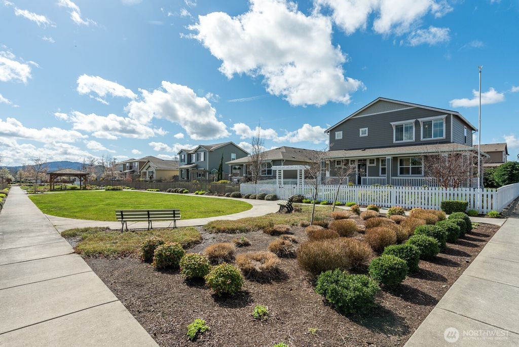 Photo of 3246 Scotland Alley, Mount Vernon, WA 98273 (MLS # 2498533)