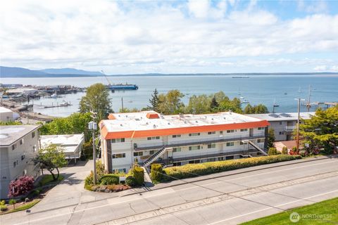 Photo of 1014 11th Street #103, Bellingham, WA 98225 (MLS # 2510388)