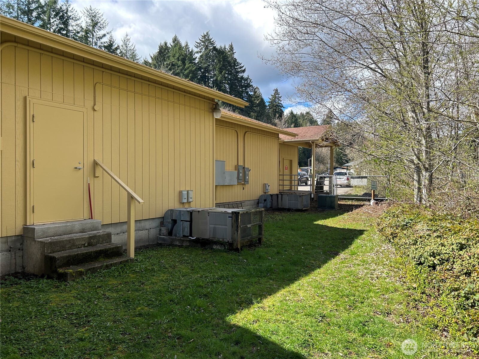 60 N Lake Cushman Road