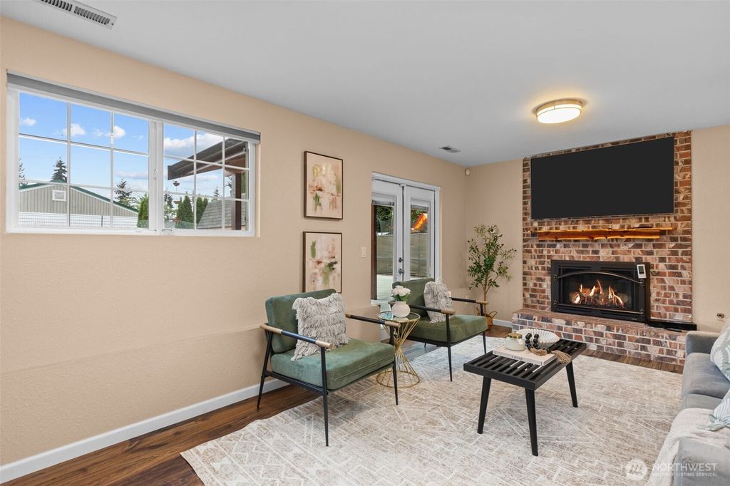 Photo of 2739 S 366th Place, Federal Way, WA 98003 (MLS # 2519524)