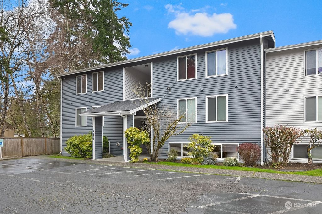 Photo of 4181 W Lake Sammamish Parkway SE #B102, Bellevue, WA 98008 (MLS # 2042322)