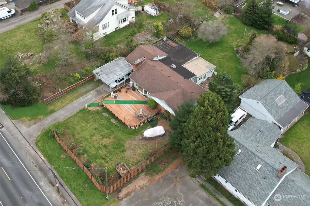 Photo of 19736 20th Avenue NW, Shoreline, WA 98177 (MLS # 1899694)