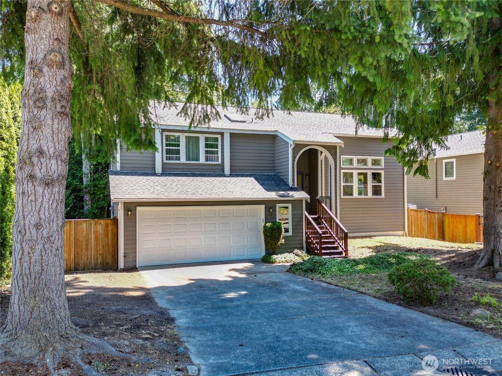 Photo of 12125 53rd Avenue SE, Everett, WA 98208 (MLS # 2408584)