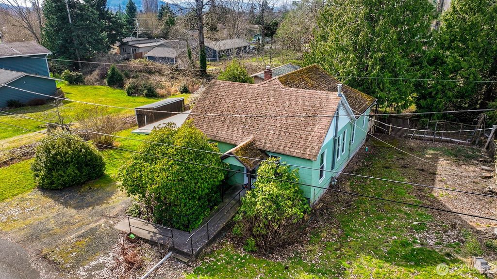 Photo of 2701 Michigan Street, Bellingham, WA 98226 (MLS # 2498434)