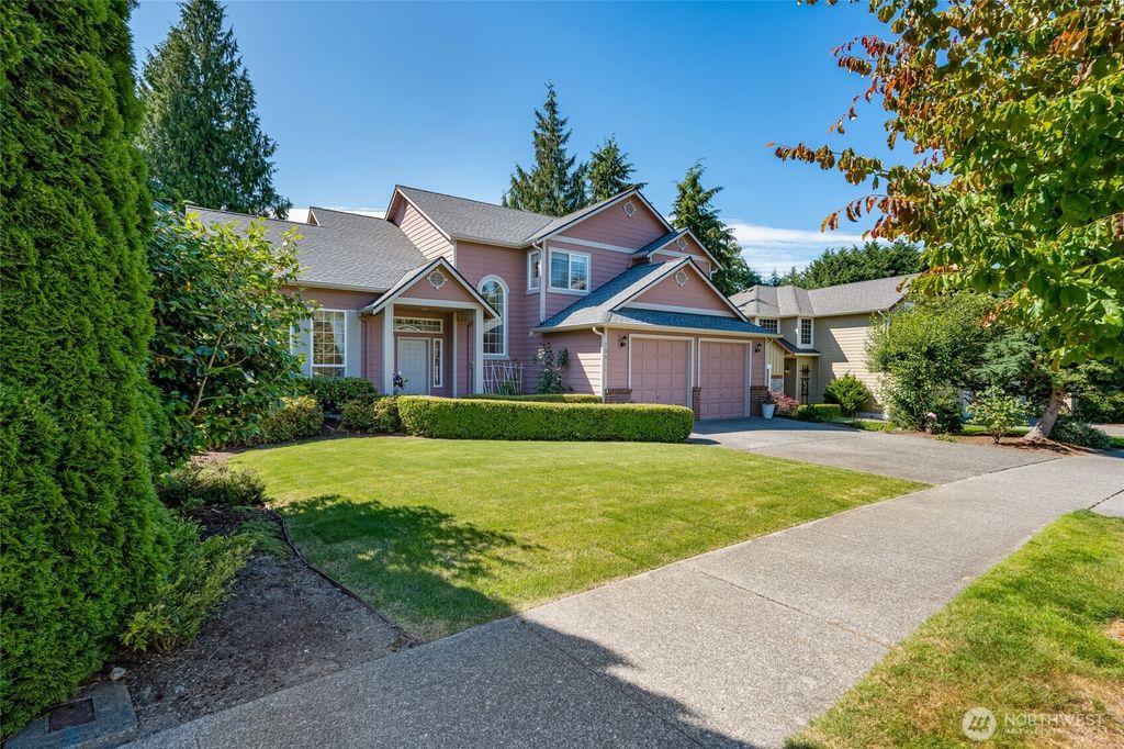 Photo of 10516 29th Avenue SE, Everett, WA 98208 (MLS # 2404958)