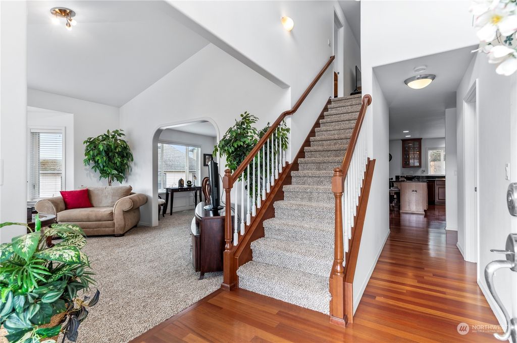 Photo of 6913 37 Place NE, Marysville, WA 98270 (MLS # 2201435)