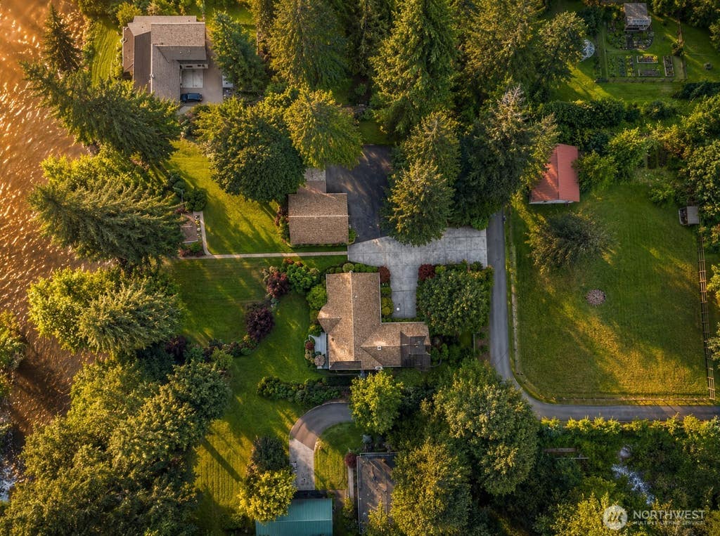 Photo of 24416 SE 246th Street, Maple Valley, WA 98038 (MLS # 2534239)