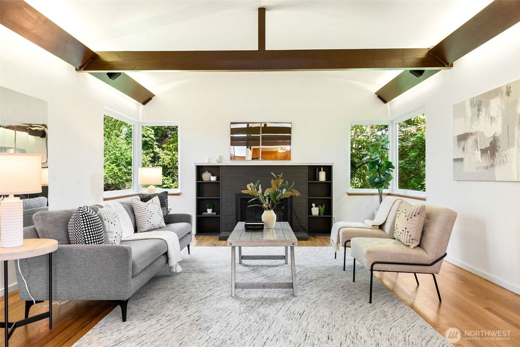 Photo of 6151 S 125th Street, Seattle, WA 98178 (MLS # 2390398)