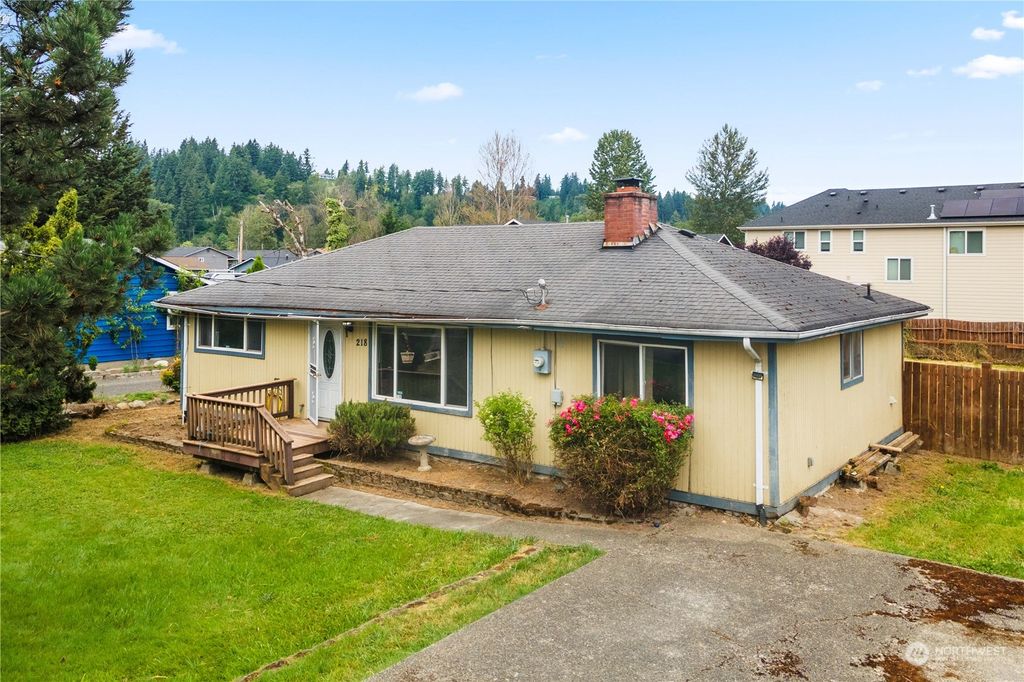 Photo of 218 2nd Avenue SW, Pacific, WA 98047 (MLS # 2259466)