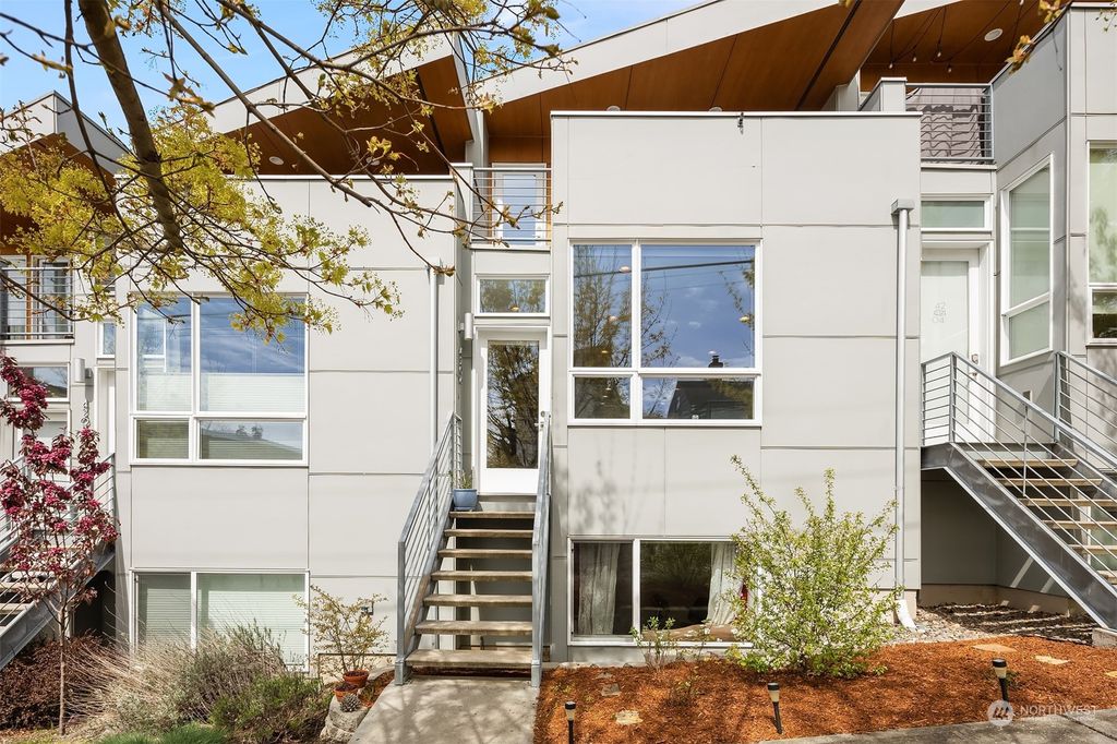 Photo of 4206 SW Holly Street, Seattle, WA 98136 (MLS # 2061093)