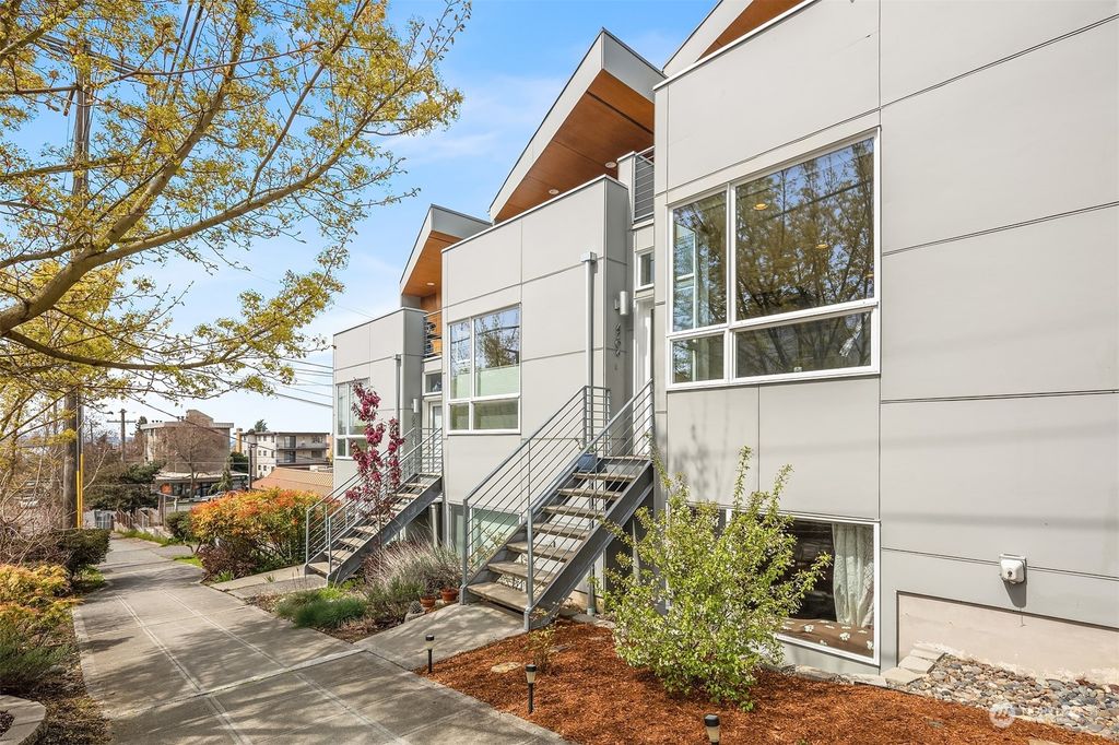 Photo of 4206 SW Holly Street, Seattle, WA 98136 (MLS # 2061093)