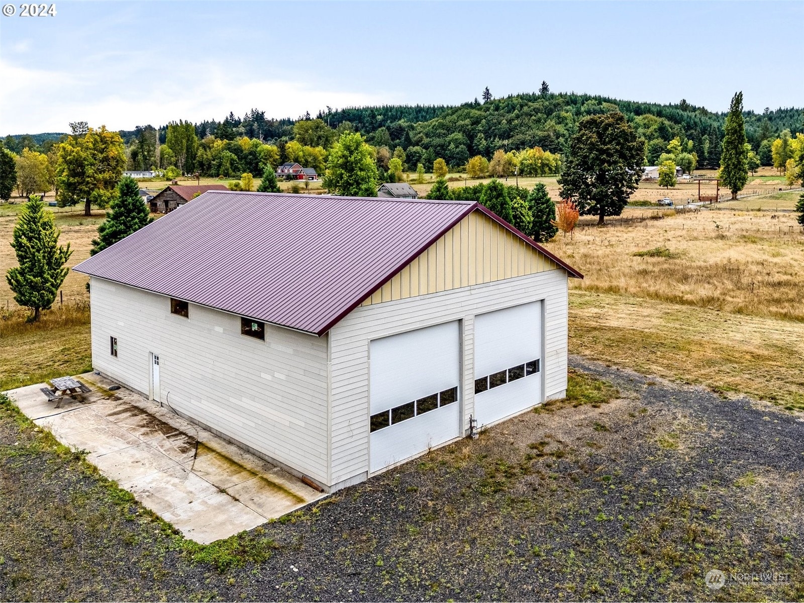 143 Smokey Valley Road