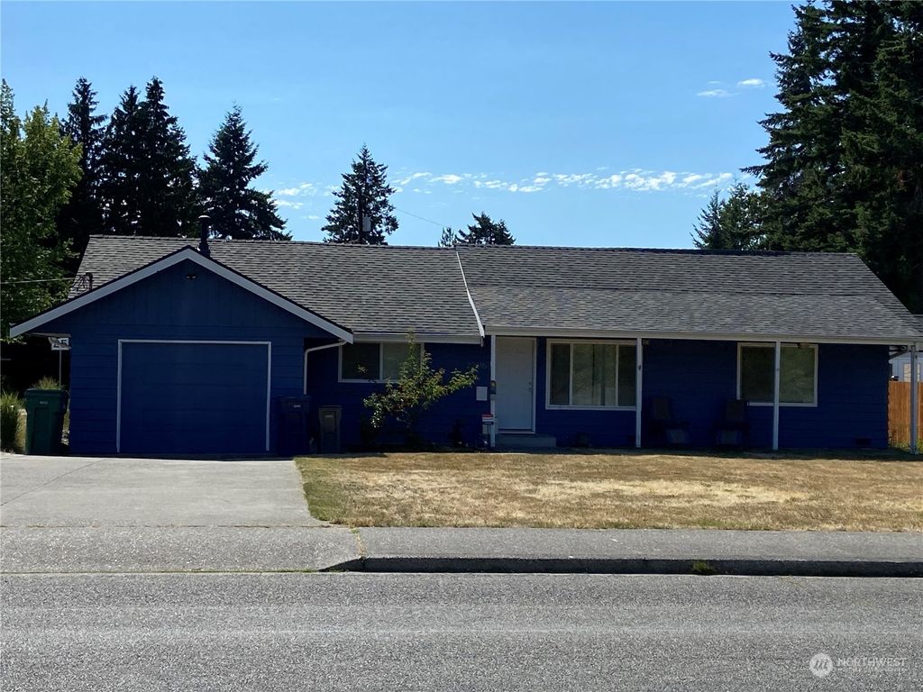 Photo of 22216 58th Avenue W, Mountlake Terrace, WA 98043 (MLS # 2137618)