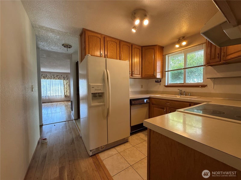1415 E 55th Street