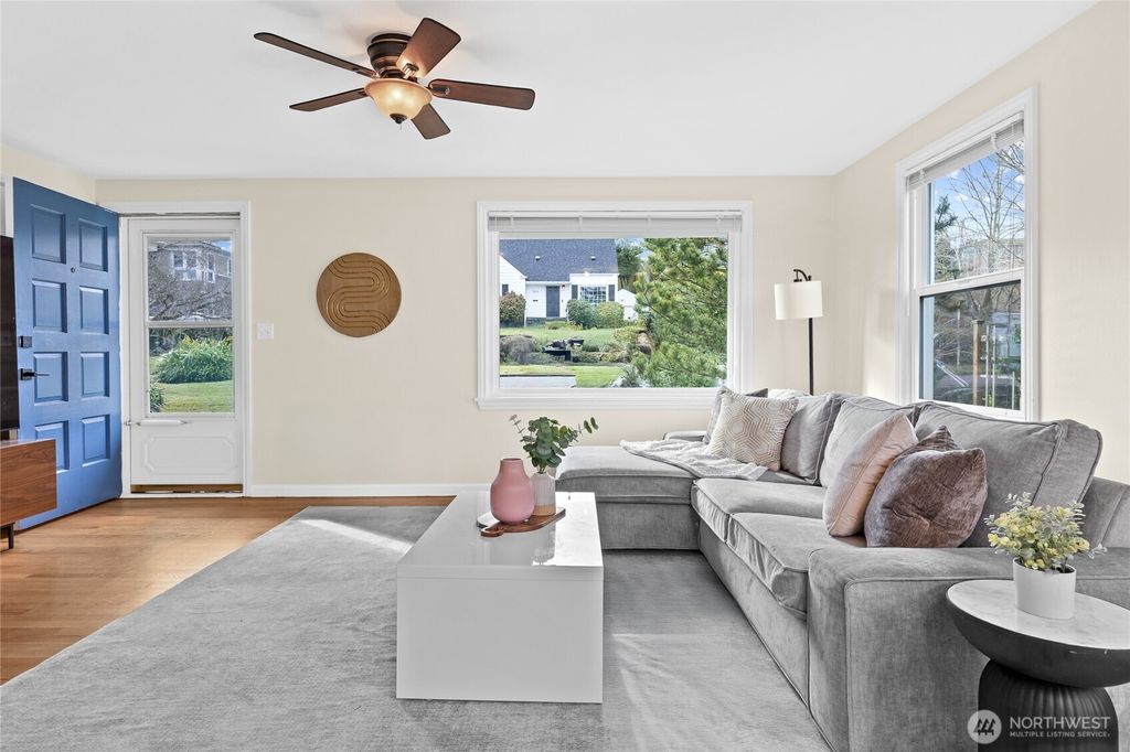 Photo of 7508 29th Avenue SW, Seattle, WA 98126 (MLS # 2334400)