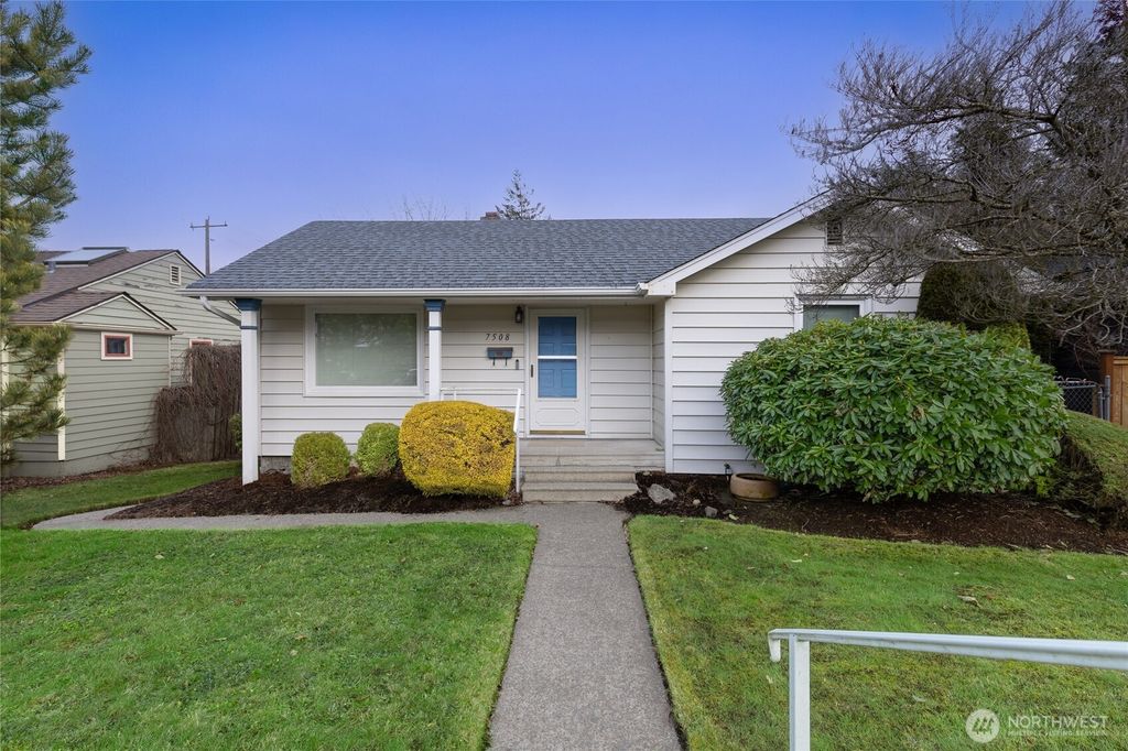 Photo of 7508 29th Avenue SW, Seattle, WA 98126 (MLS # 2334400)