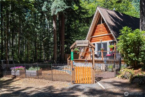 Photo of 371 N Wynoochee Drive, Hoodsport, WA 98548 (MLS # 2402873)