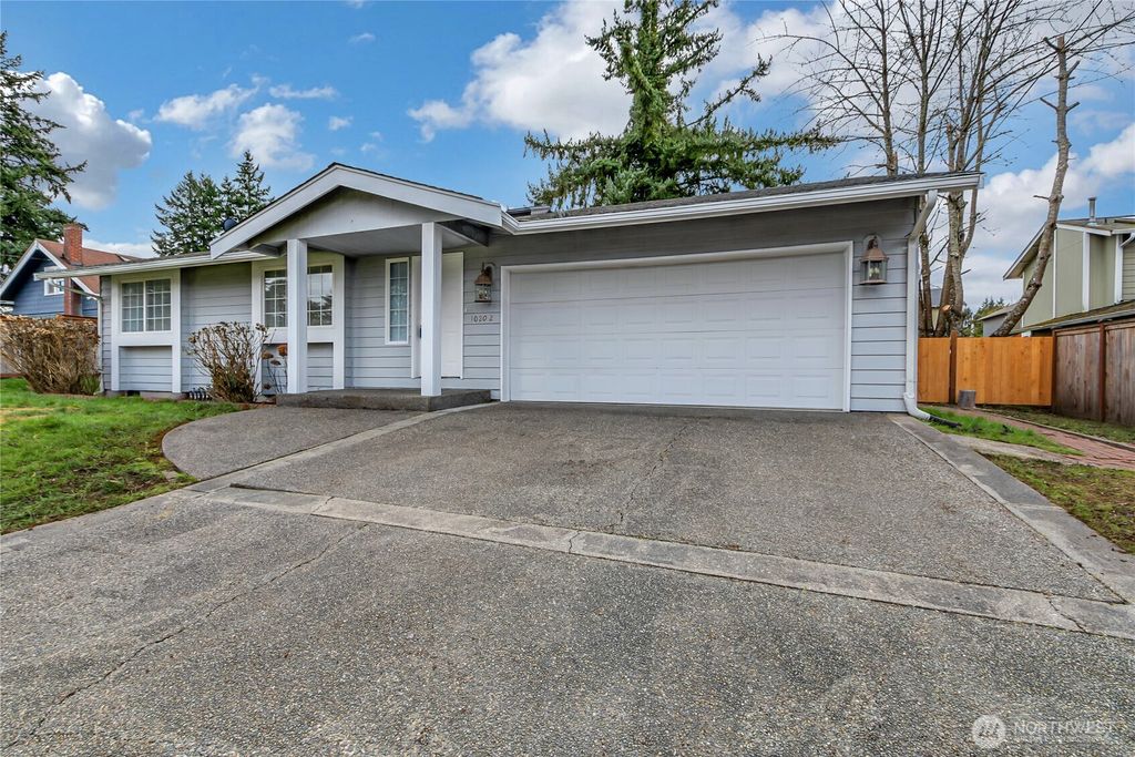 Photo of 10202 98th Street SW, Lakewood, WA 98498 (MLS # 2485658)