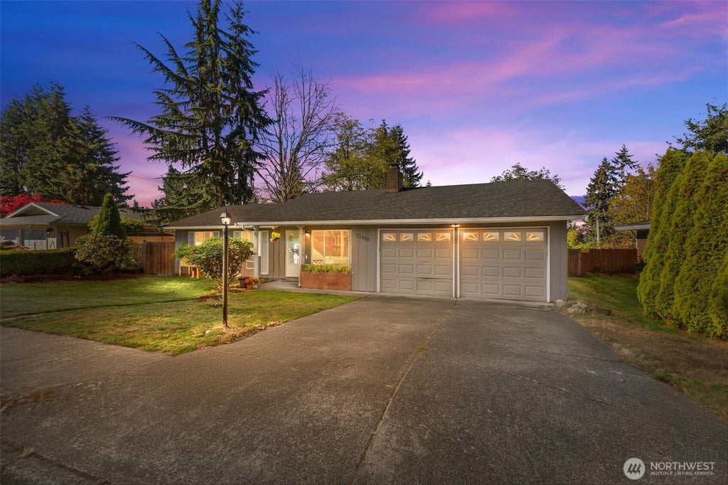 Photo of 30211 10th Avenue S, Federal Way, WA 98003 (MLS # 2593457)