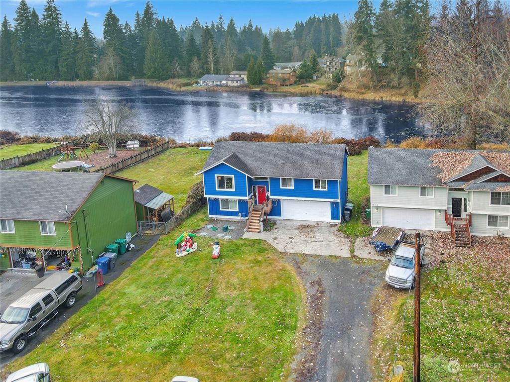 Photo of 12102 169th Drive NE, Arlington, WA 98223 (MLS # 2021010)