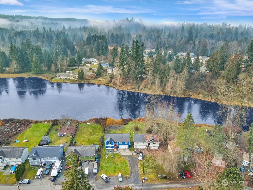 Photo of 12102 169th Drive NE, Arlington, WA 98223 (MLS # 2021010)