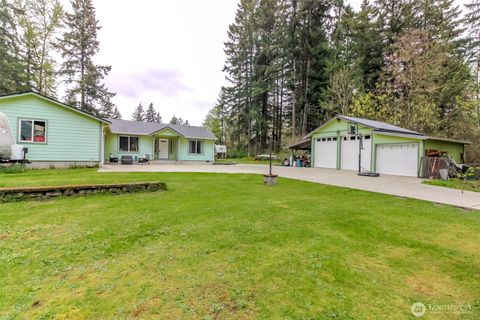 Photo of 7605 295th St, Roy, WA 98580 (MLS # 2484770)