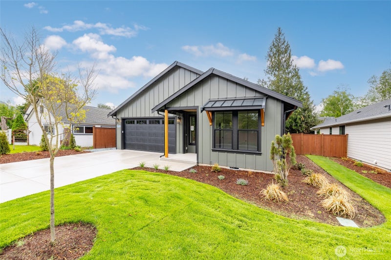 872 Prospector Place